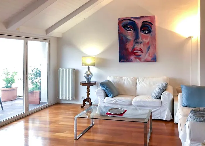 Penthouse In The Sky With 30 Sqm Terrace Milan Central Station